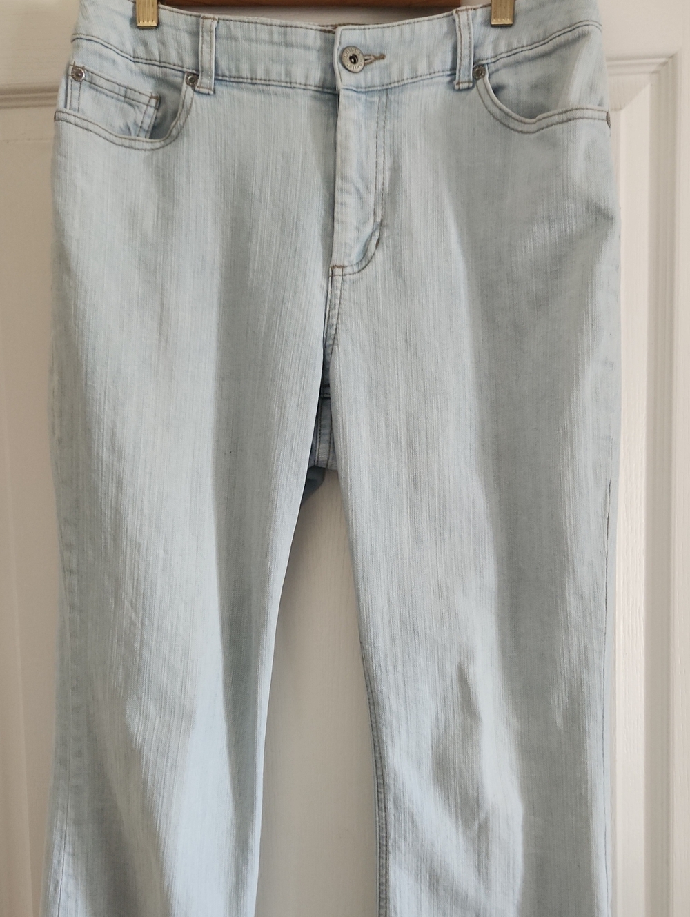 Chico's Pale Blue 1.5 Reg Leg Jeans